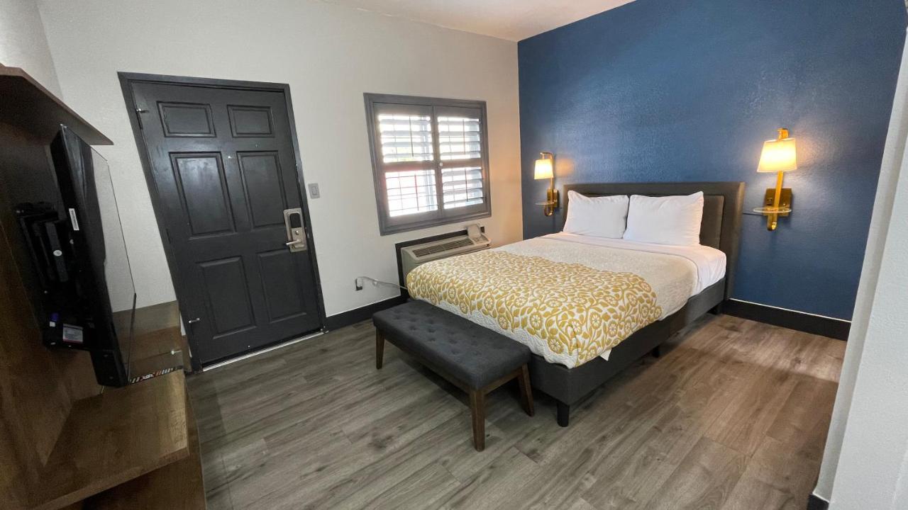 The Fremont Inn Монтерей Экстерьер фото