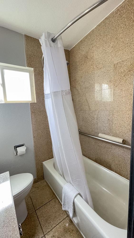 The Fremont Inn Монтерей Экстерьер фото
